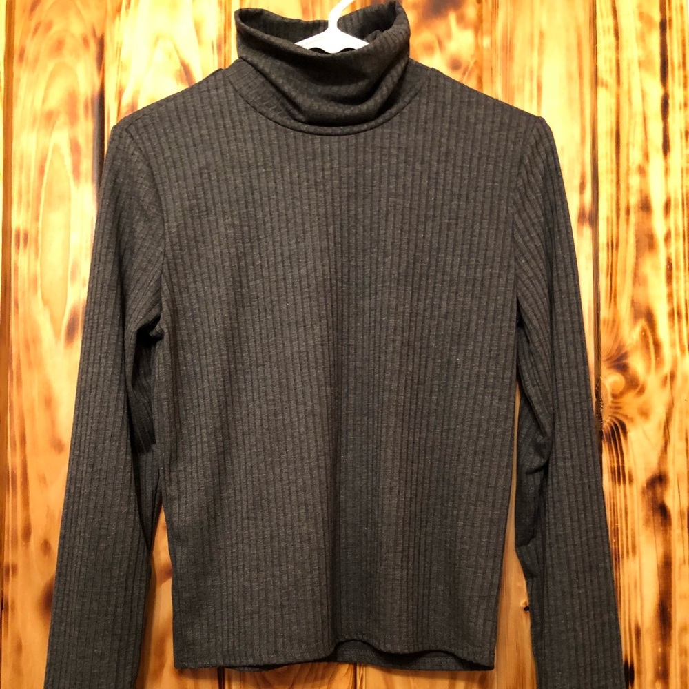Women’s Army Green Aeropostale Turtleneck Size S